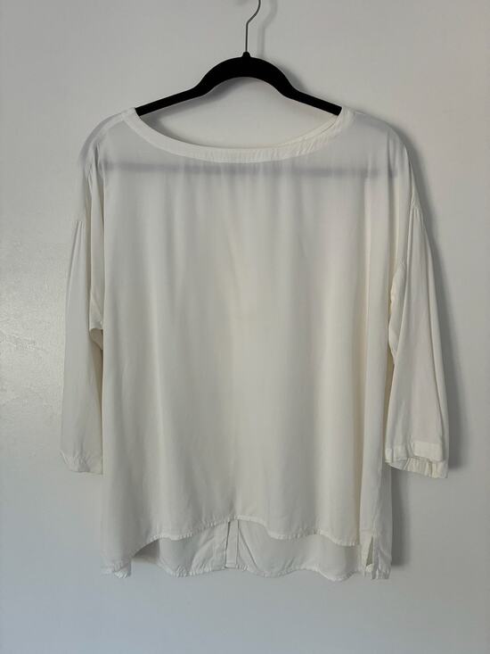 J. Jill Tops - J. Jill White Lightweight Boatneck 3/4 Sleeve Button Black Closure Blouse Sz LP